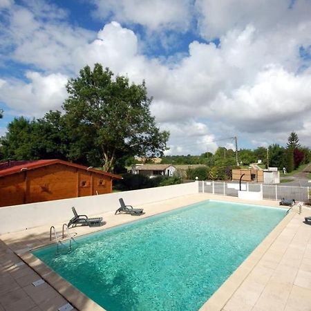 Camping Les 2 Salamandres Arces-sur-Gironde Екстер'єр фото