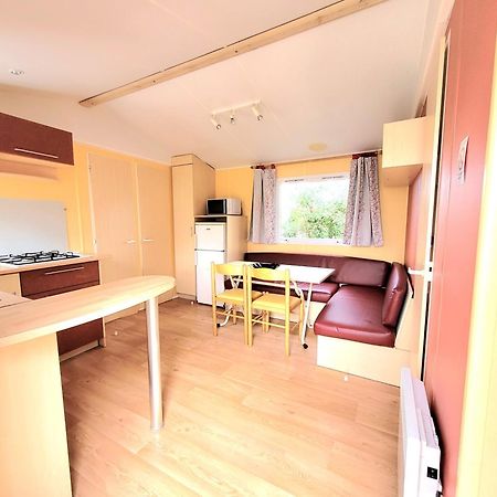 Camping Les 2 Salamandres Arces-sur-Gironde Екстер'єр фото