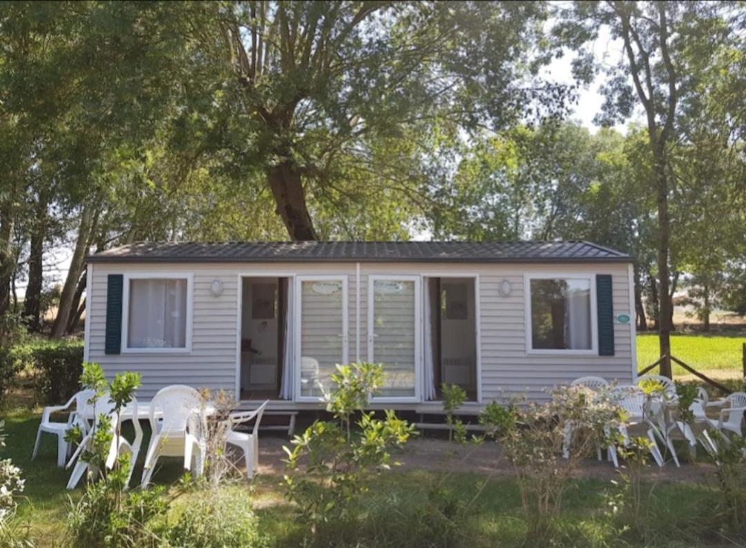 Camping Les 2 Salamandres Arces-sur-Gironde Екстер'єр фото